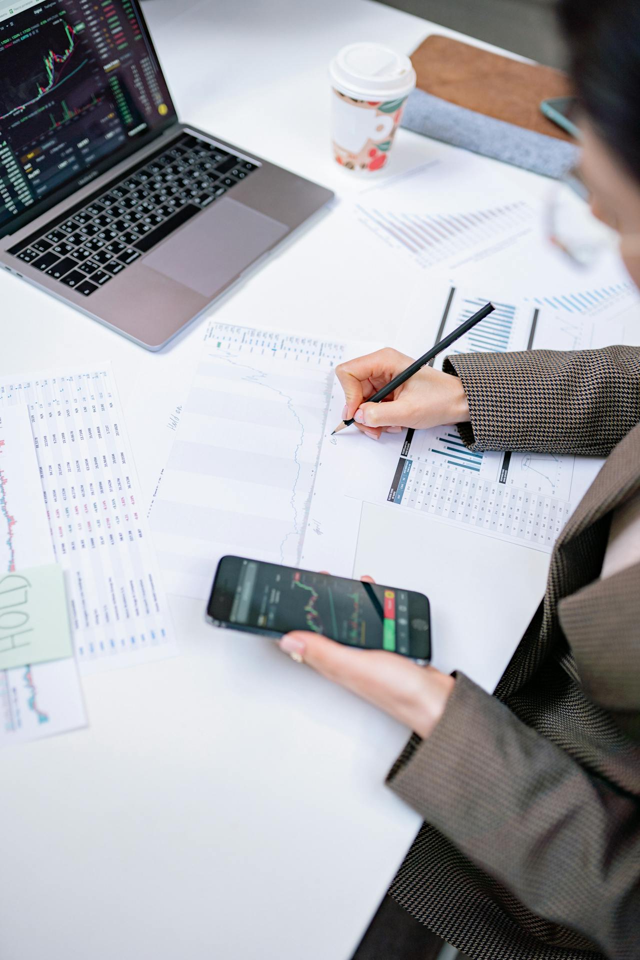 Talent Mapping & Market Research