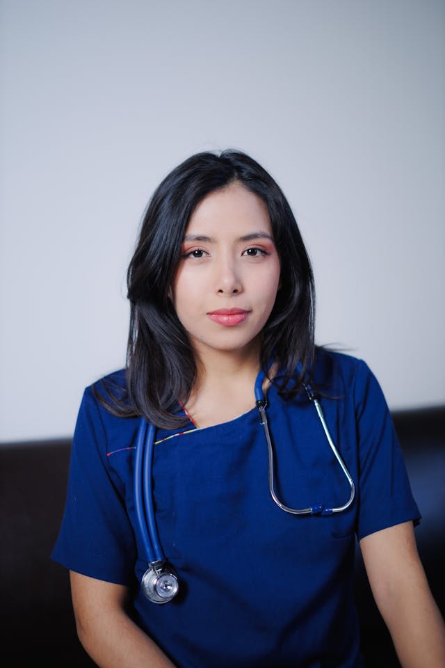 Dr. Seema Kapoor