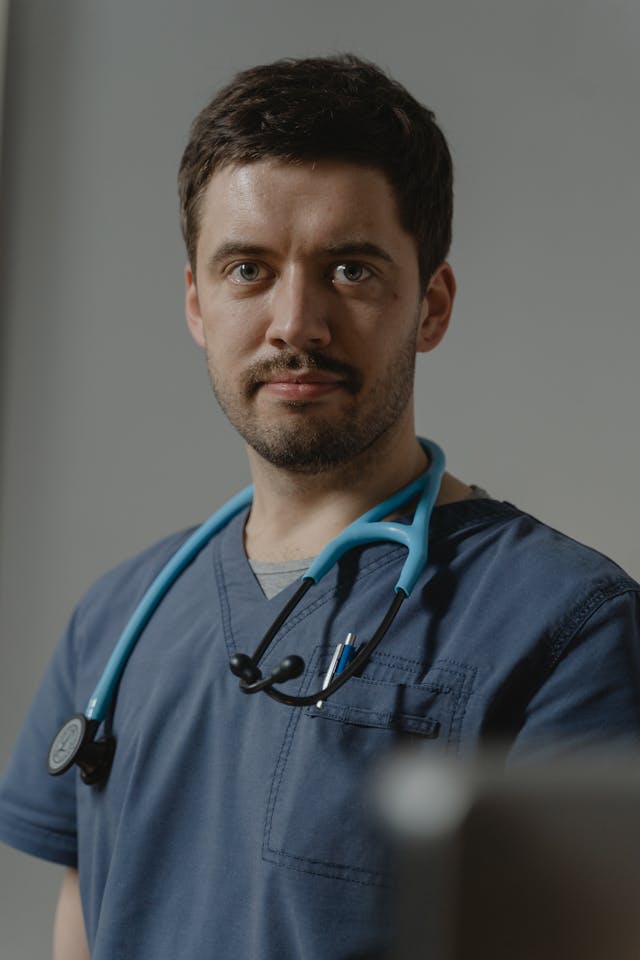 Dr. Vikas Menon