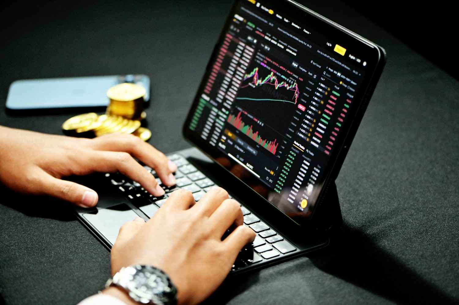 The Power of Compound Interest in Growing Your Wealth