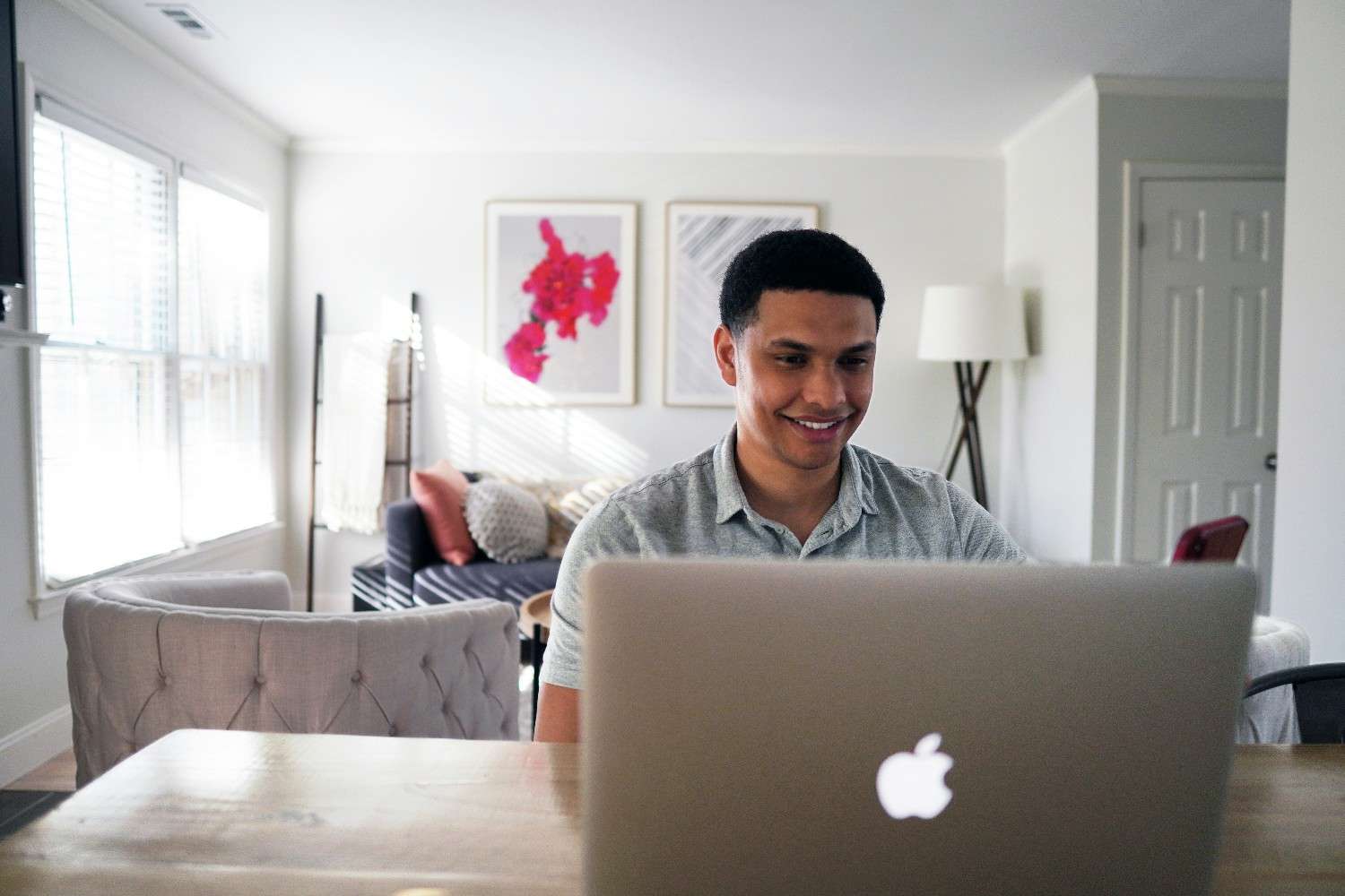 The Power of Compound Interest in Growing Your Wealth