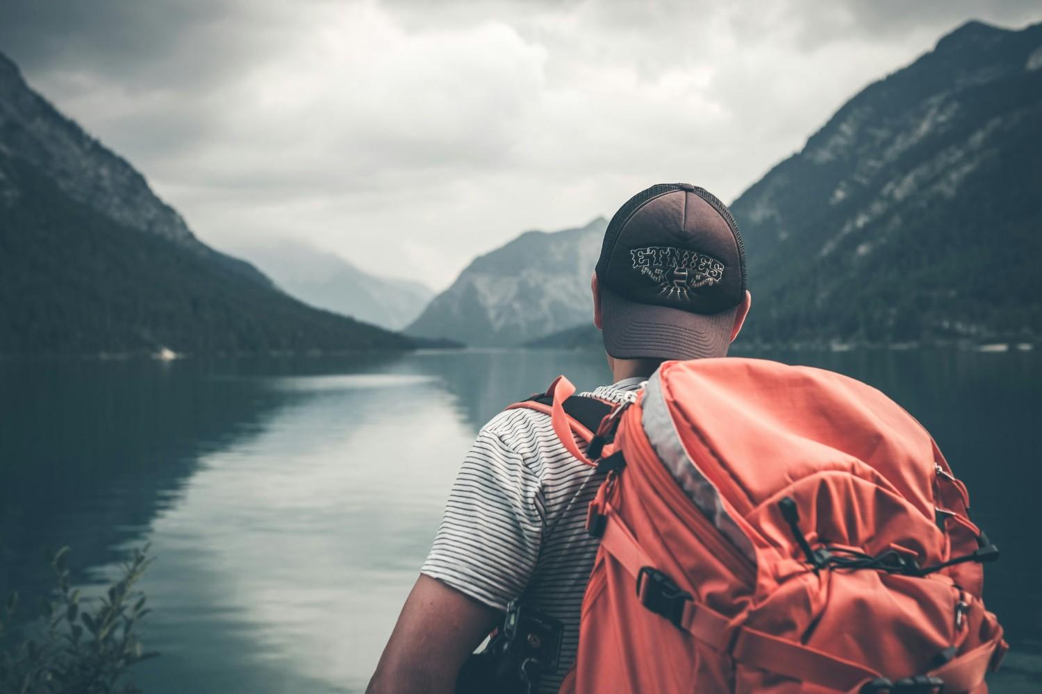 Eco-Friendly Travel Tips: How to Reduce Your Carbon Footprint