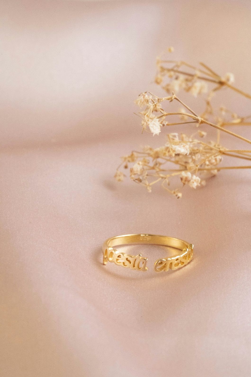 Geometric Hoops