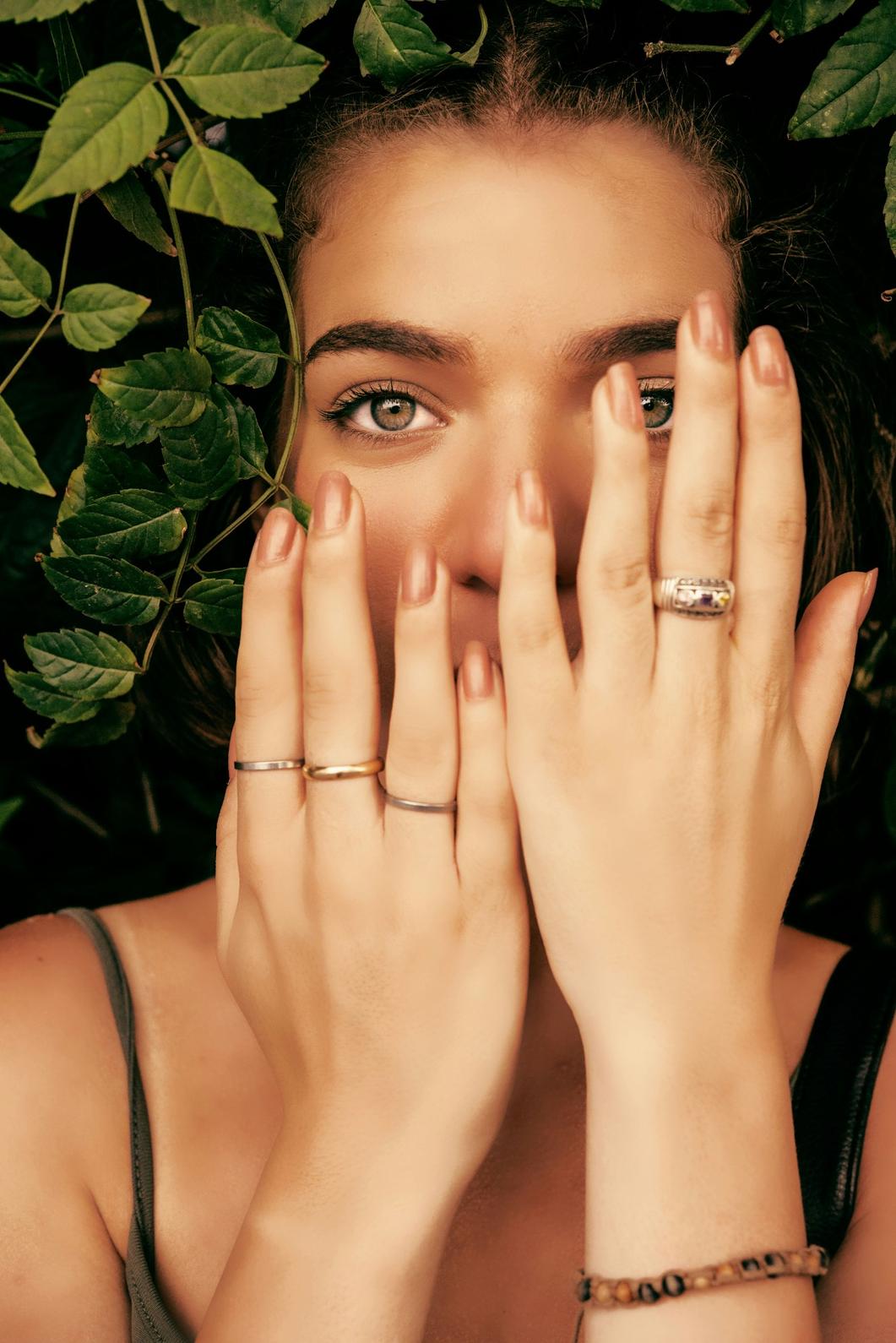 Geometric Studs