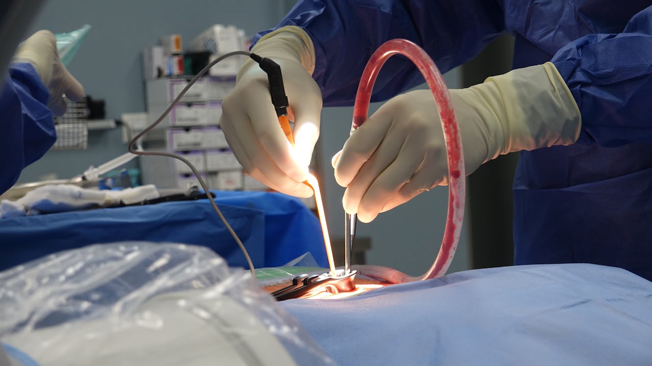 Cataract & Refractive Surgery